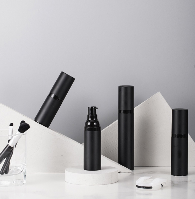 ODM वैक्यूम प्लास्टिक कॉस्मेटिक कंटेनर 50 Gm 3