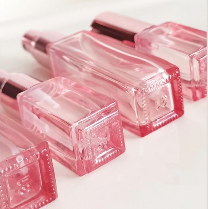 रोज़ गोल्ड पोर्टेबल रिफिलेबल एटमाइज़र ट्रैवल परफ्यूम फाइन मिस्ट स्प्रेयर बोतल 4